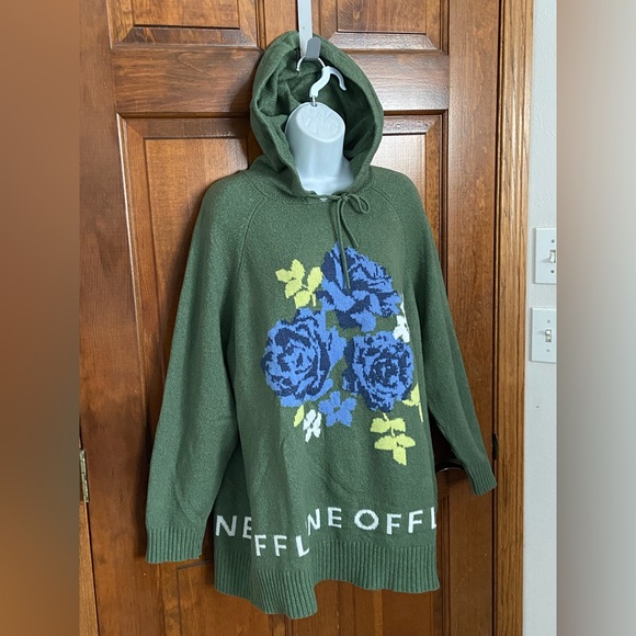 OFFLINE By Aerie Green Floral Rose Print Sweater Hoodie Size Medium - Picture 6 of 14